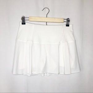 Lululemon lost in pace Skort skirt size 6 white